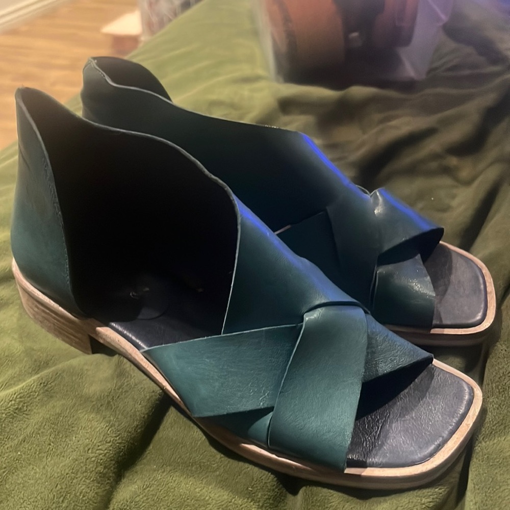 Free people teal flats size 38 or 8